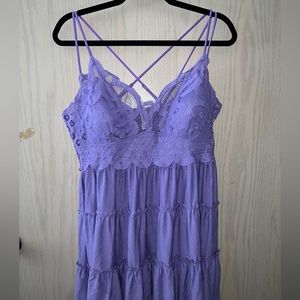 Viral TikTok Venana tank top in purple. Runs a little small. Never worn.